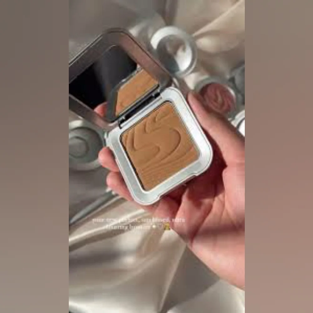 ⛱Bronzer Need⛱BNIB REM Beauty x Ariana Grande BLAZED Fullsize Matte Bronzer!!